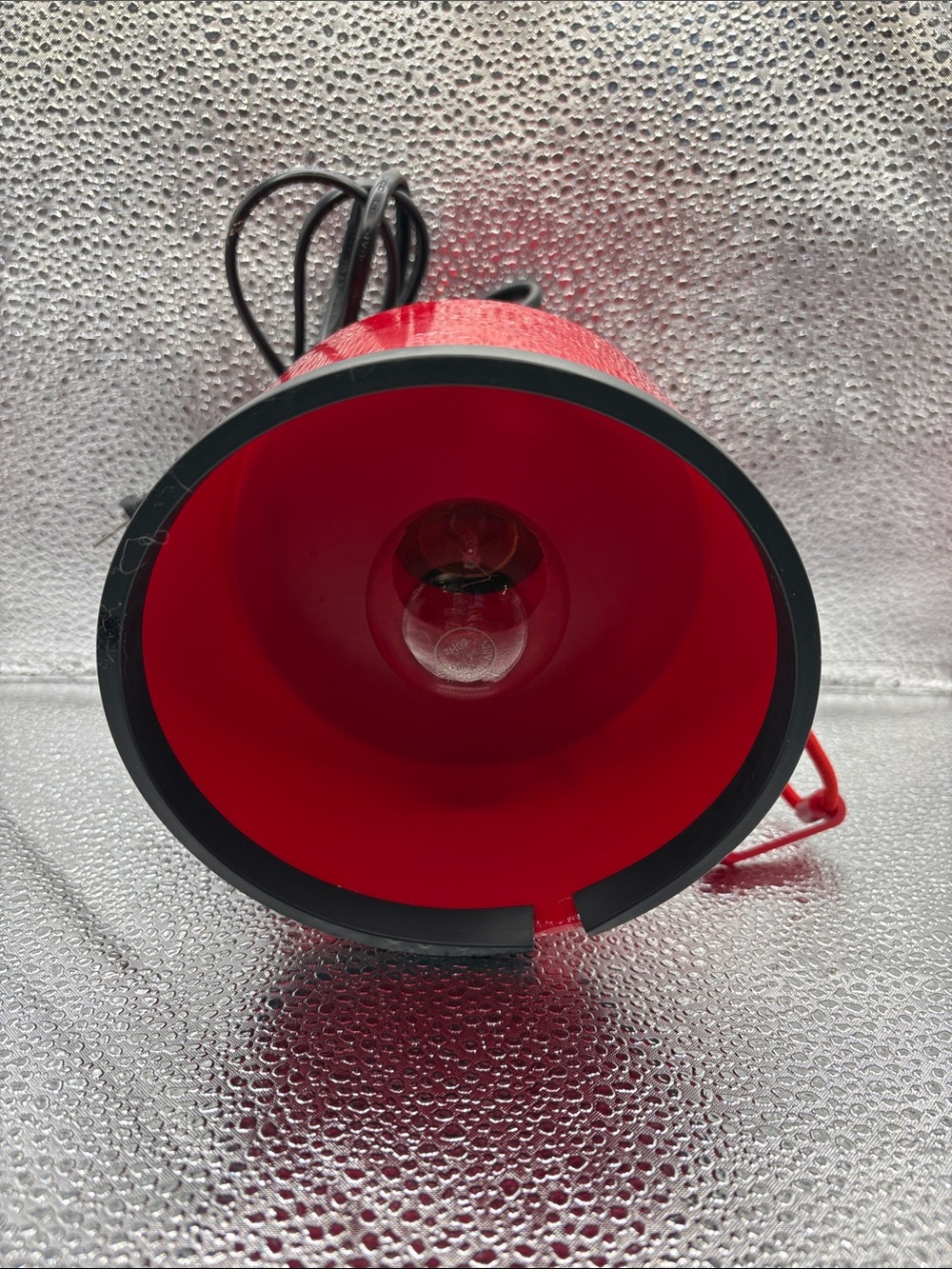 Hummingbird feeder heater EUC 110 plug